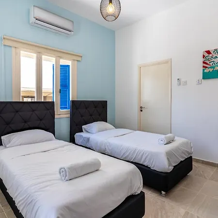 Mufasa In W/terrace * Larnaka